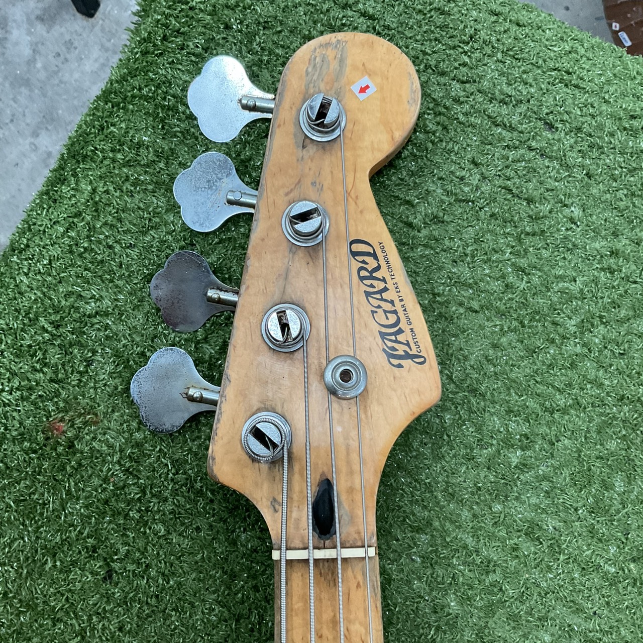 กีต้าร์เบส JAGARD