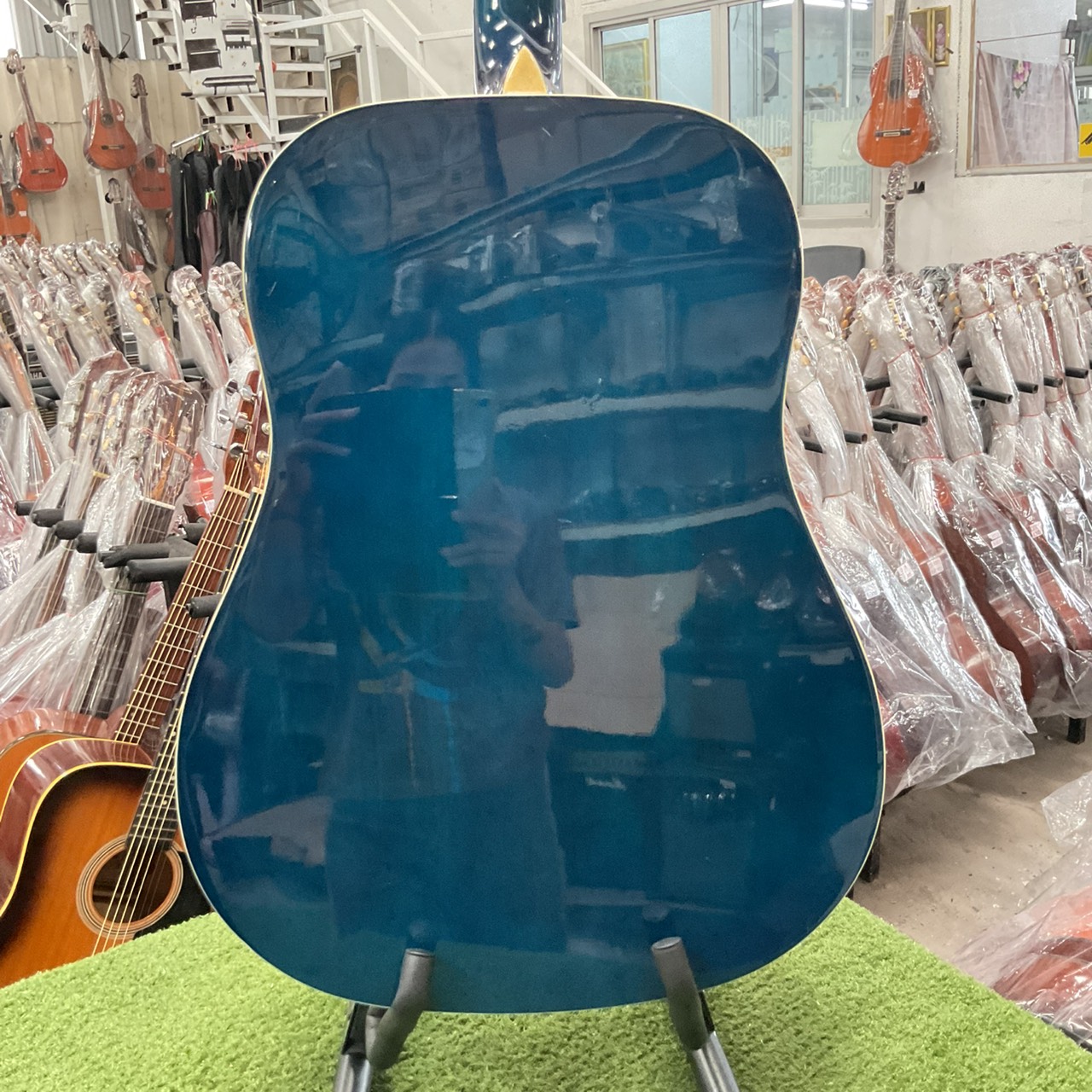 กีต้าร์โปร่ง HONEY BEE : W-15/BLS