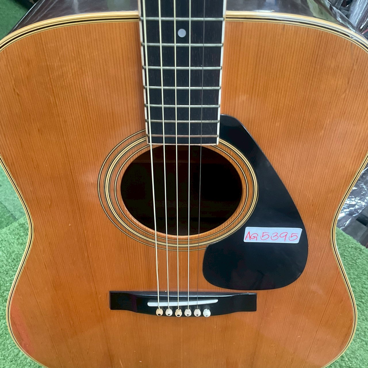 กีต้าร์โปร่ง YAMAHA : FG-201B