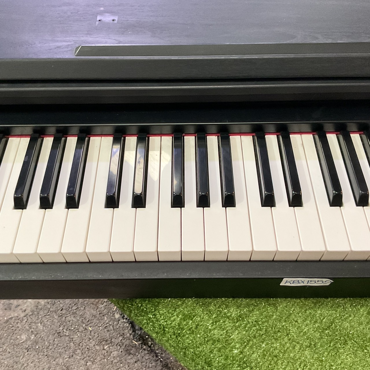 เปียโน KORG : C-16 สินค้าไม่พร้อมใช้งาน (ต้องซ่อม)