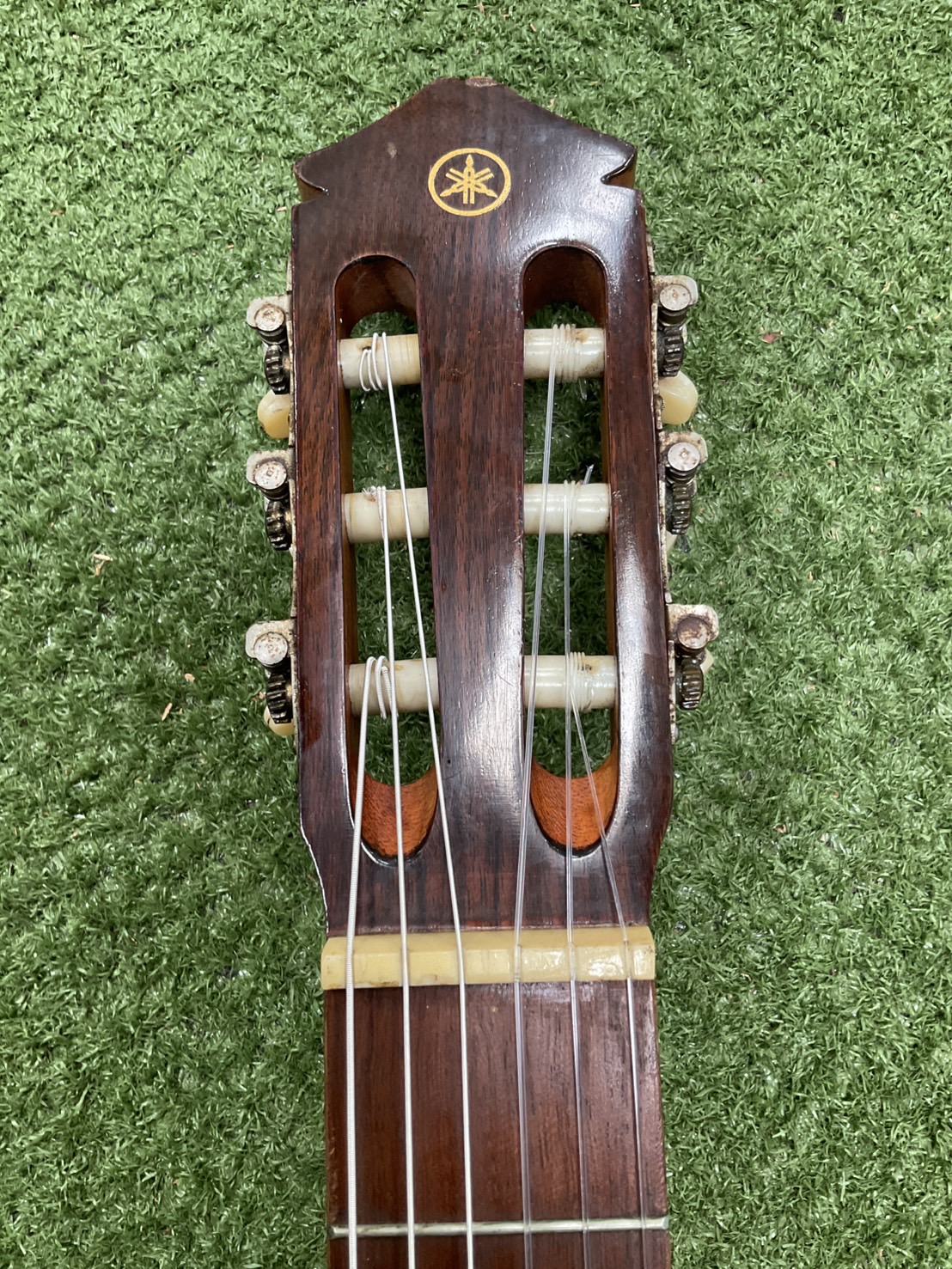 กีต้าร์คลาสสิค YAMAHA : G-60A