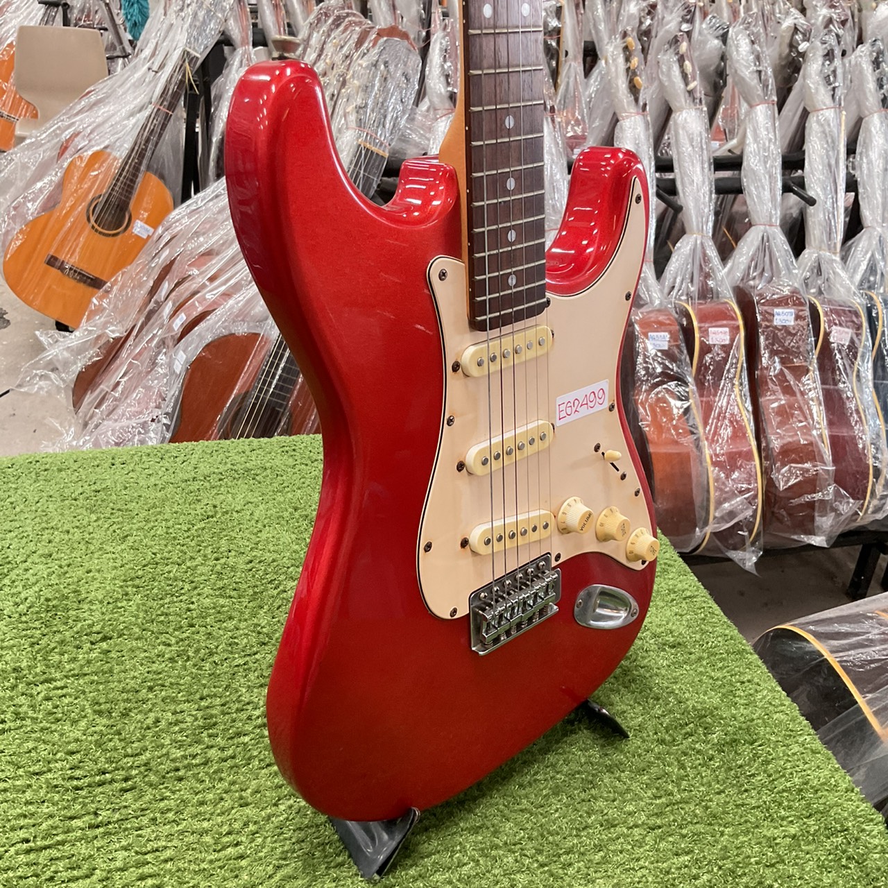 กีต้าร์ไฟฟ้า Legend