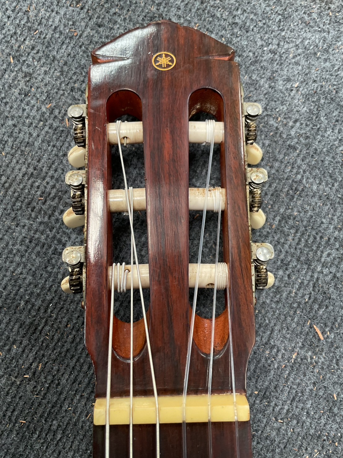 กีต้าร์คลาสสิค YAMAHA : G-90A