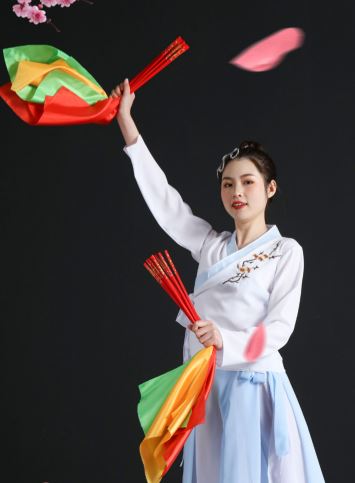 [ฟ้อนรำจีน] ฟ้อนรำตะเกียบจีน ฟ้อนรำตะเกียบมองโกเลีย 筷子蒙古舞蹈 Chopsticks Mongolian Dance