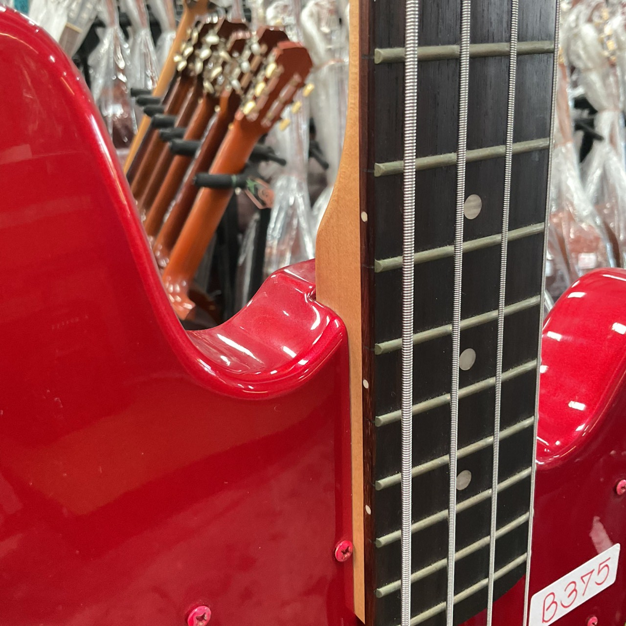 กีต้าร์เบส PlayTech