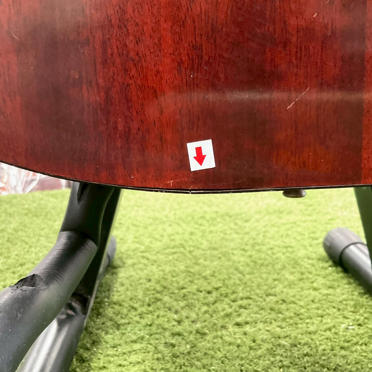 กีต้าร์โปร่ง Ariana : A790