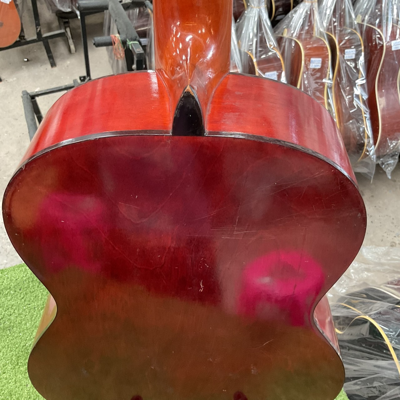 กีต้าร์คลาสสิค Abe Gut : No.510