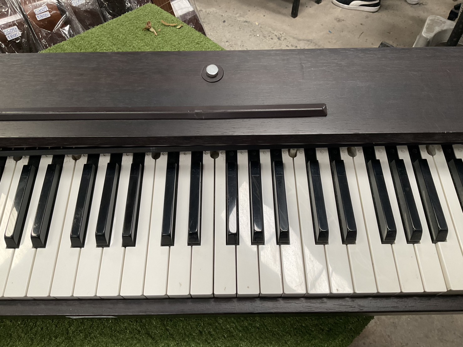 เปียโน CASIO : PX-700 สินค้าไม่พร้อมใช้งาน (ต้องซ่อม)