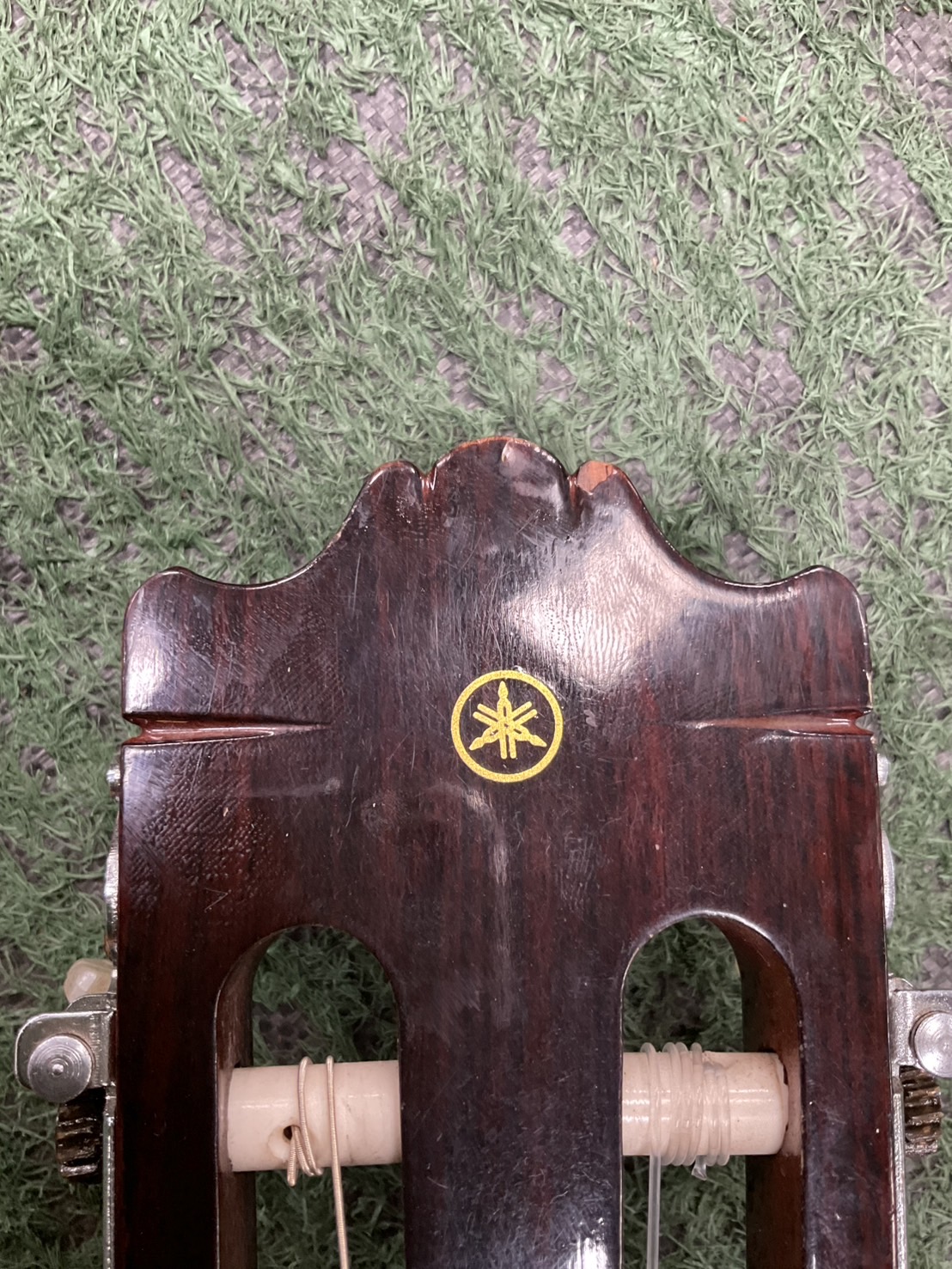 กีต้าร์คลาสสิค YAMAHA : C-180