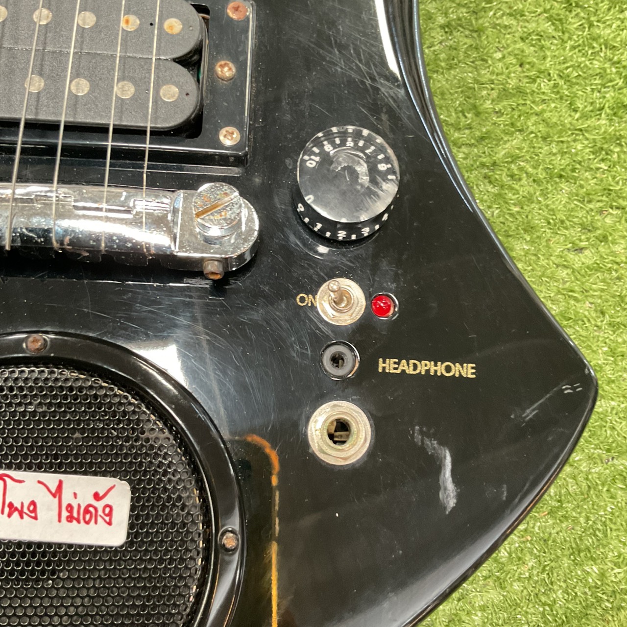 กีต้าร์ไฟฟ้า PhotoGenic