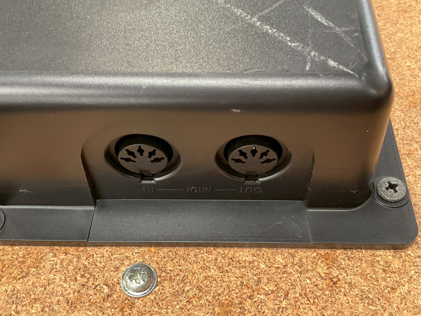 เปียโน CASIO : PX-700 สินค้าไม่พร้อมใช้งาน (ต้องซ่อม)