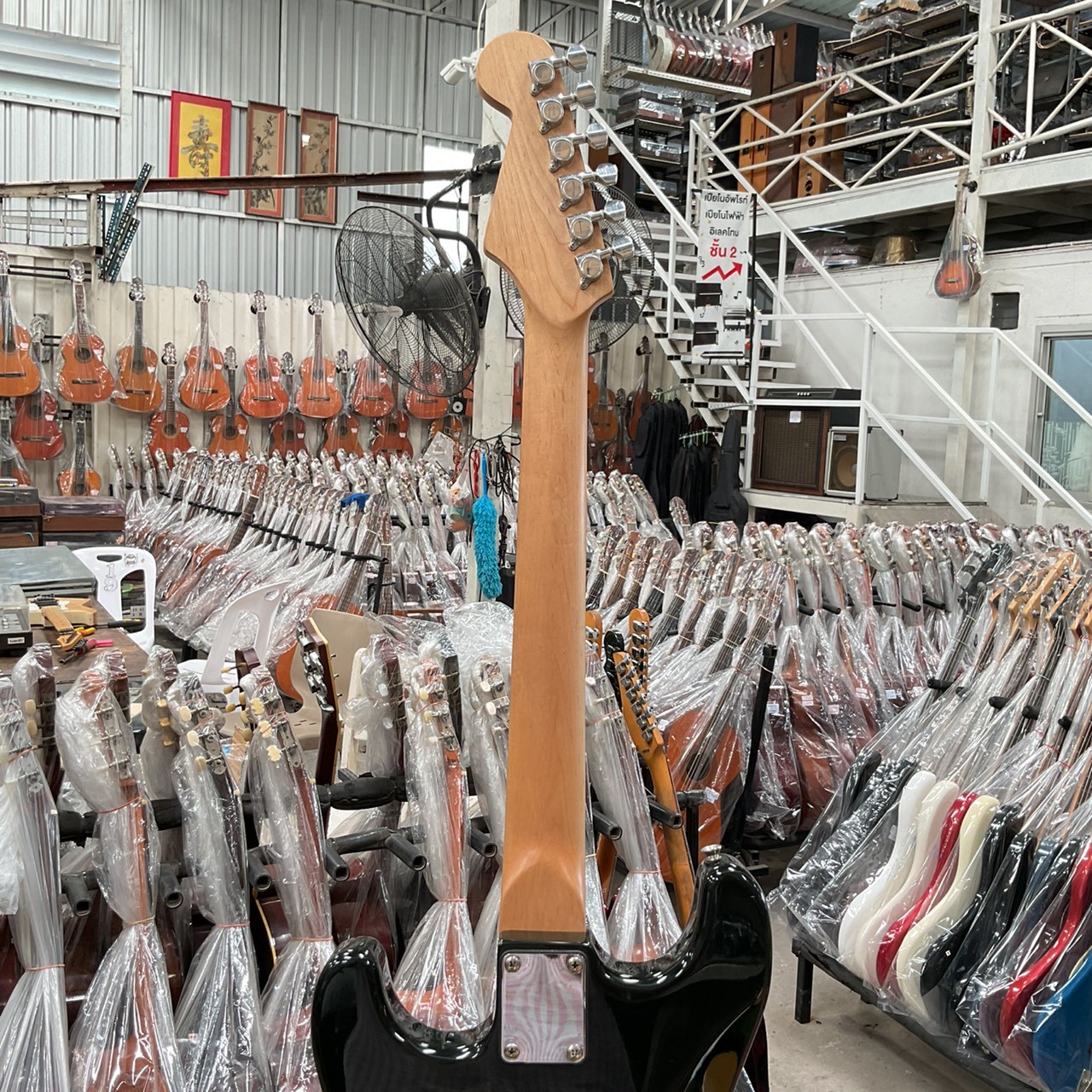 กีต้าร์ไฟฟ้า SELDER