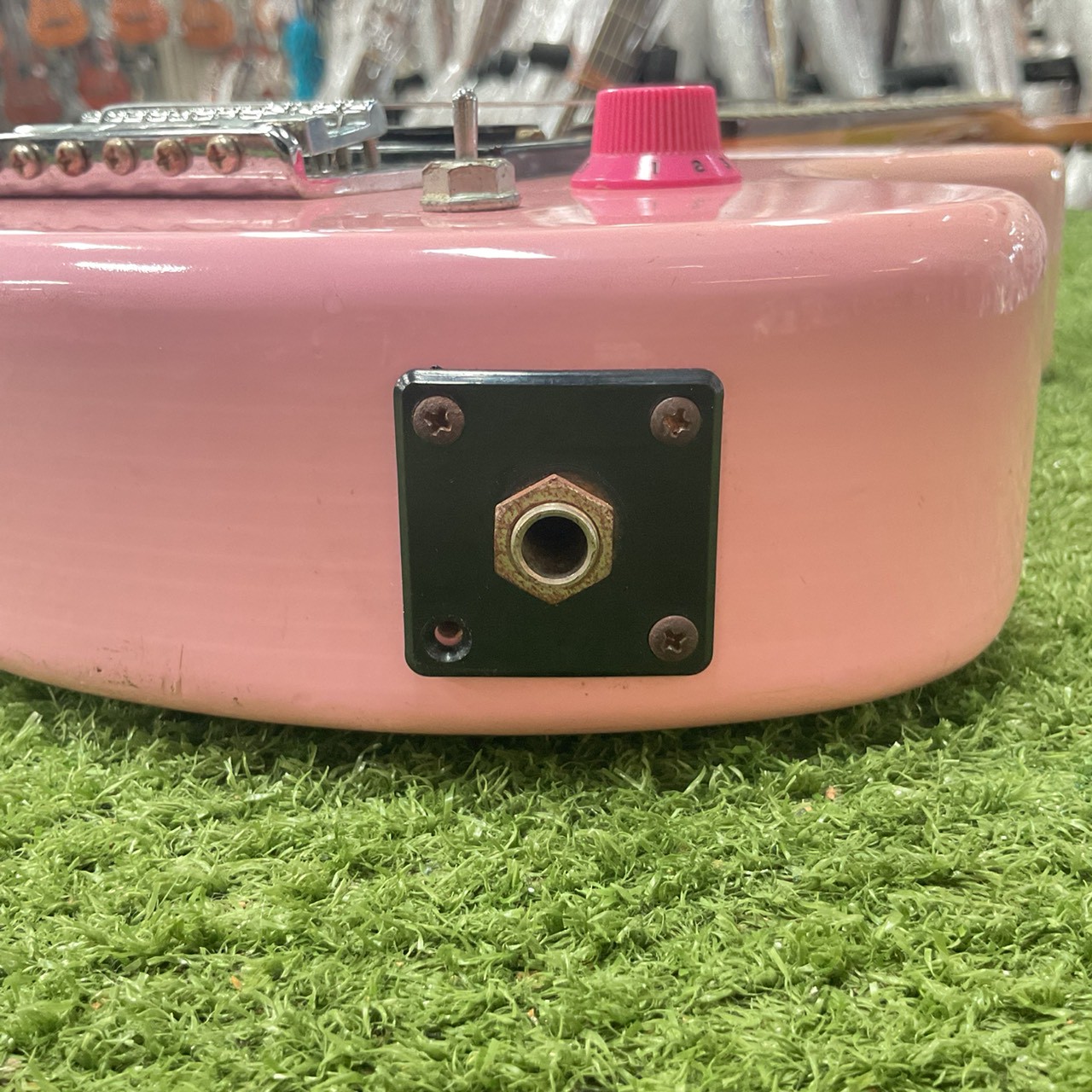 กีต้าร์ไฟฟ้า FERNANDES