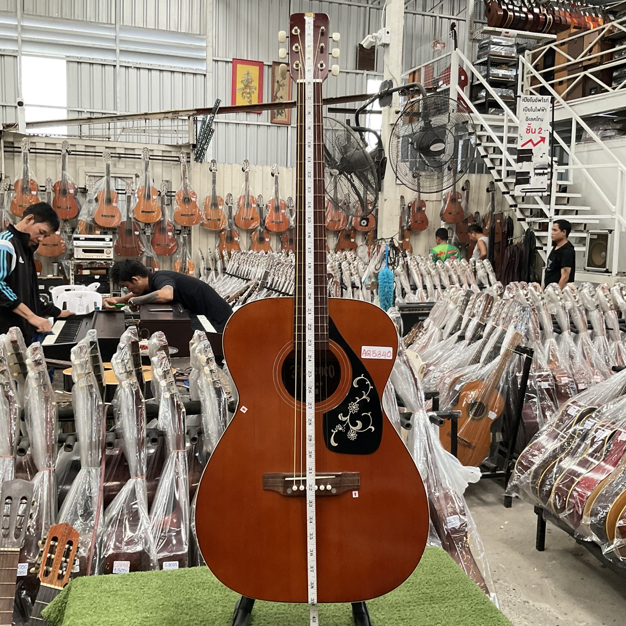 กีต้าร์โปร่ง Flamenco