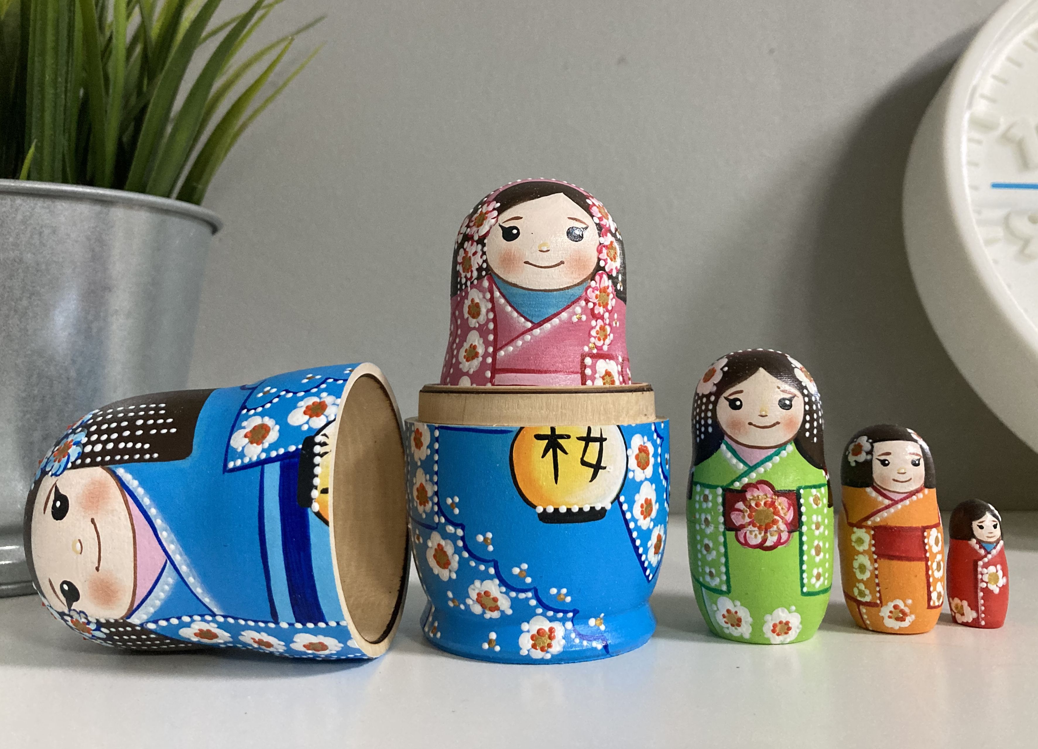 ตุ๊กตาแม่ลูกดก (Matryoshka) - From Russia With Love "Japanese Blue"