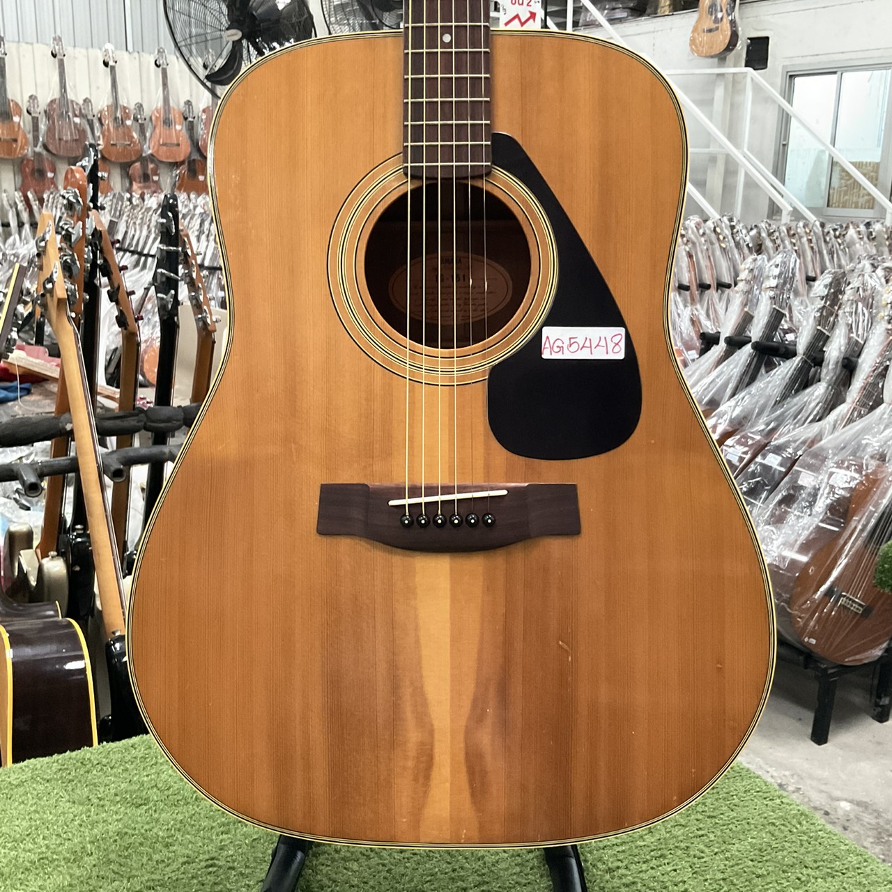 กีต้าร์โปร่ง YAMAHA : FG-151