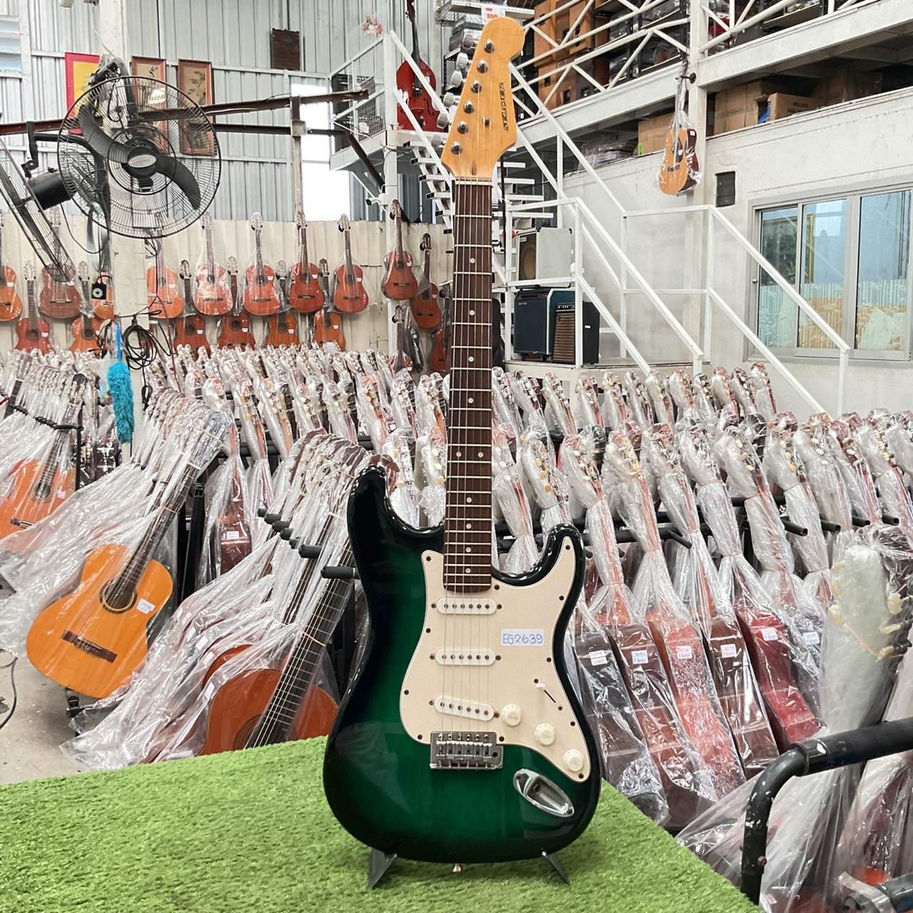 กีต้าร์ไฟฟ้า SELDER