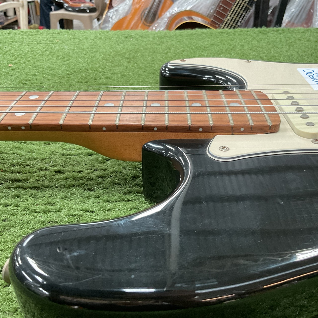 กีต้าร์ไฟฟ้า SELDER