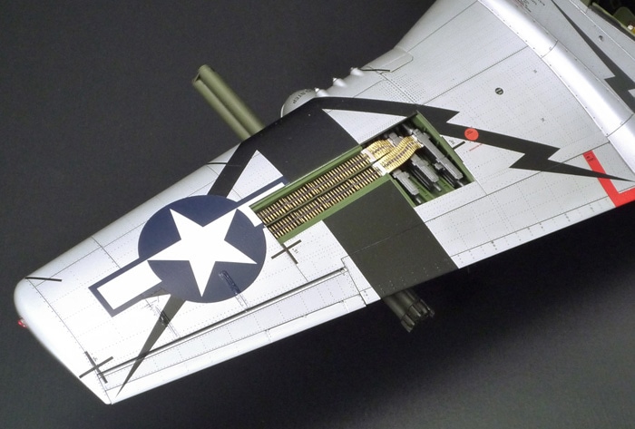 โมเดลเครื่องบิน Tamiya ขนาด 1/32 TA60323 North American P-51D / K Mustang Pacific Front