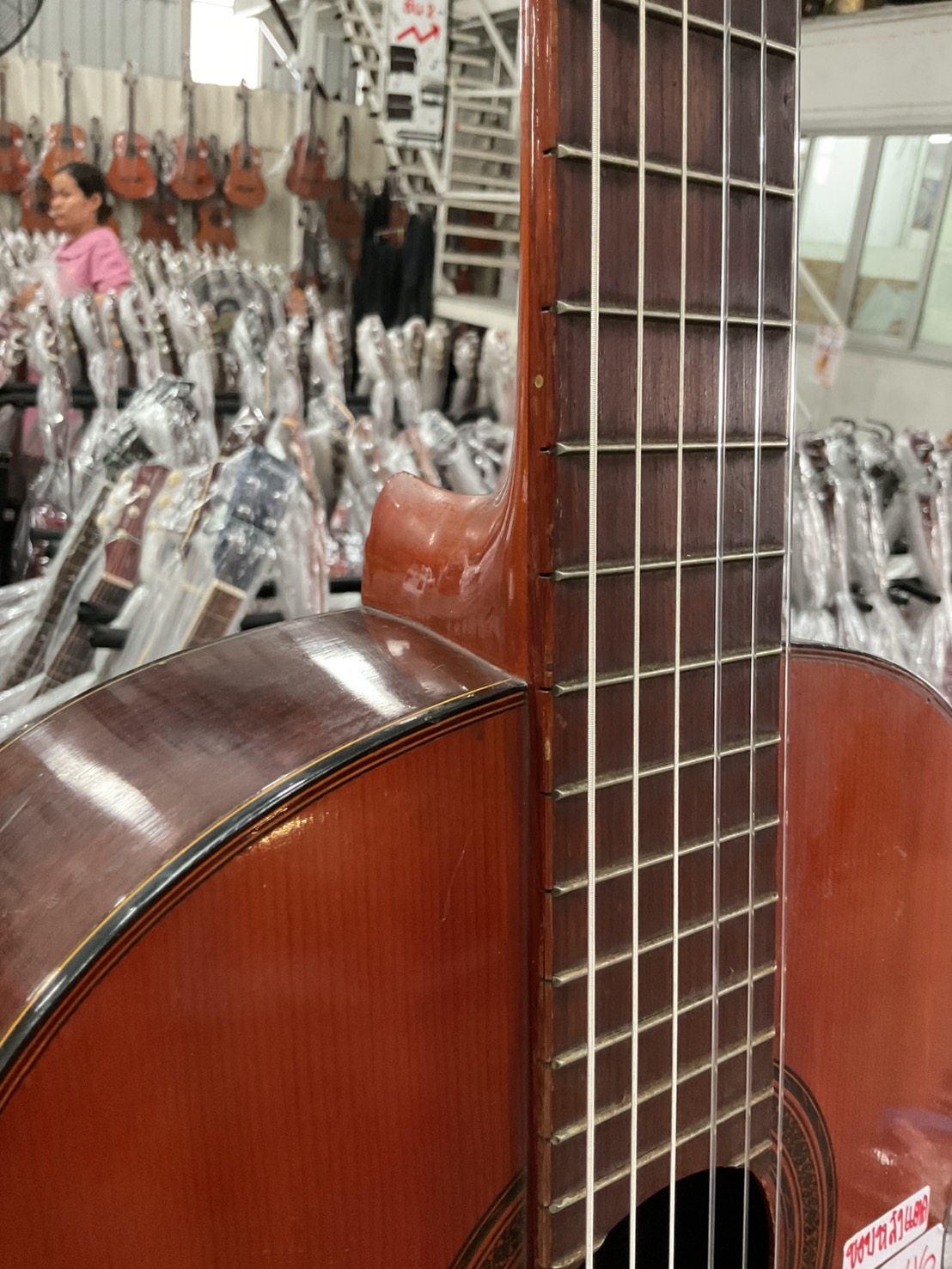 กีต้าร์คลาสสิค YAMAHA : G-70D