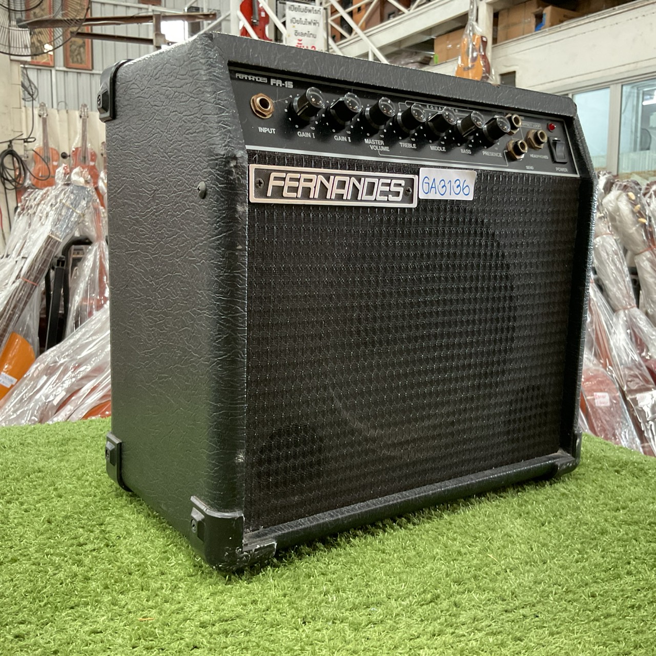 แอมป์กีต้าร์ FERNANDES : FA-15