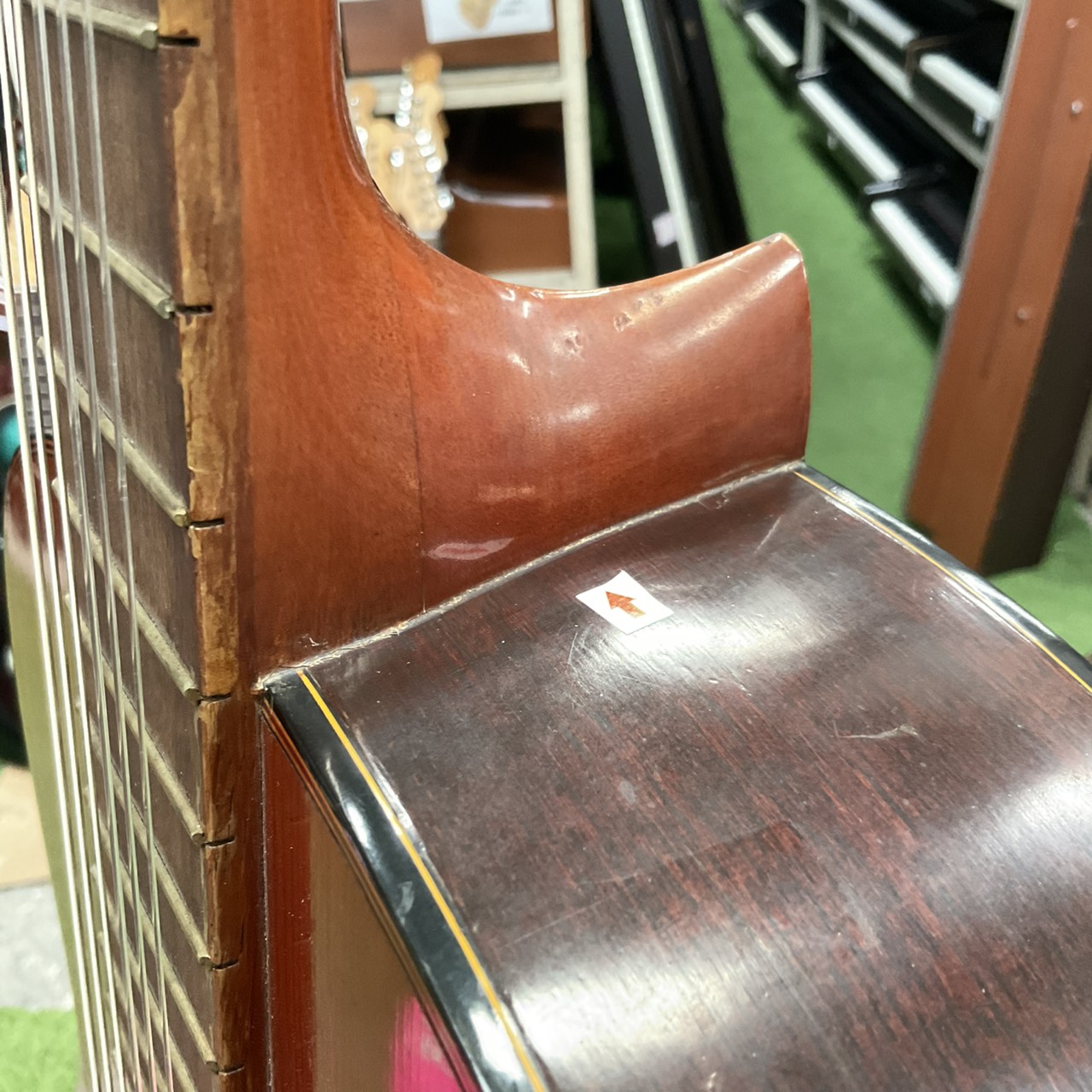 กีต้าร์คลาสสิค YAMAHA : G-70D