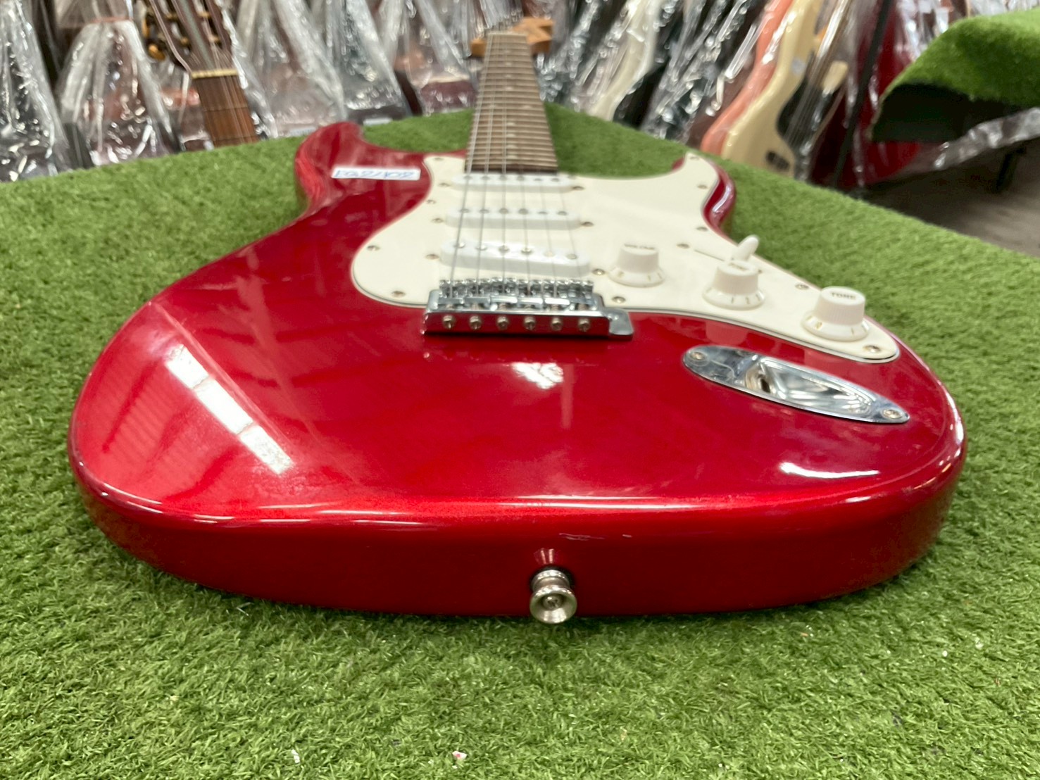 กีต้าร์ไฟฟ้า Legend