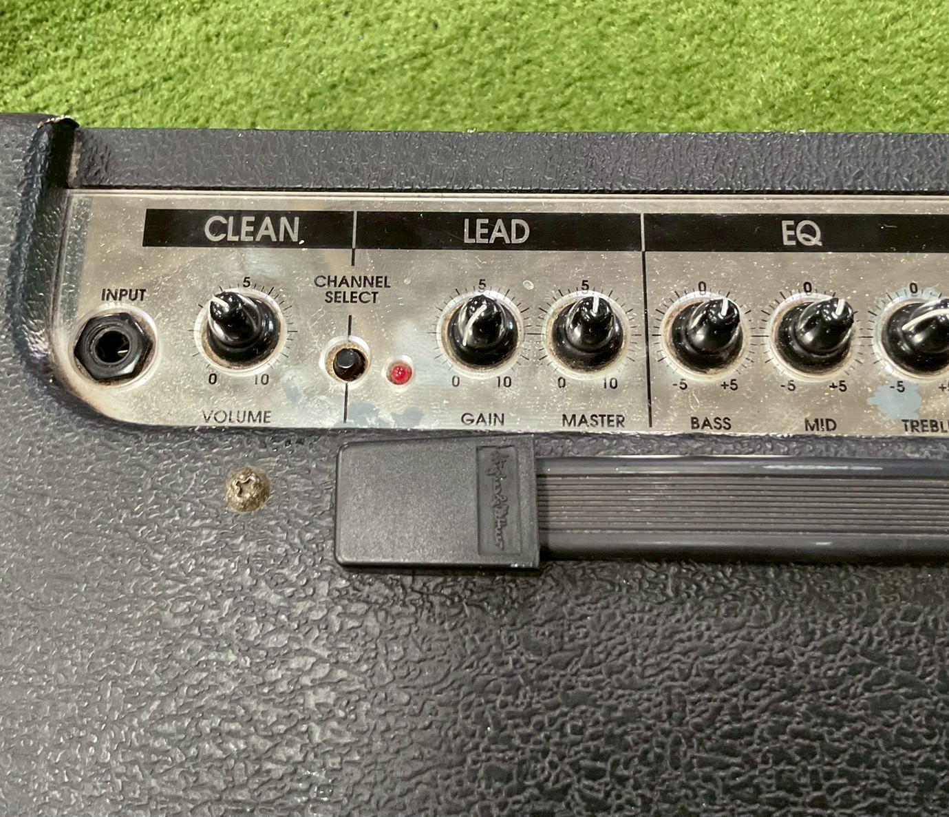 แอมป์กีต้าร์ Hughes & Kettner : Edition Blue 15-R