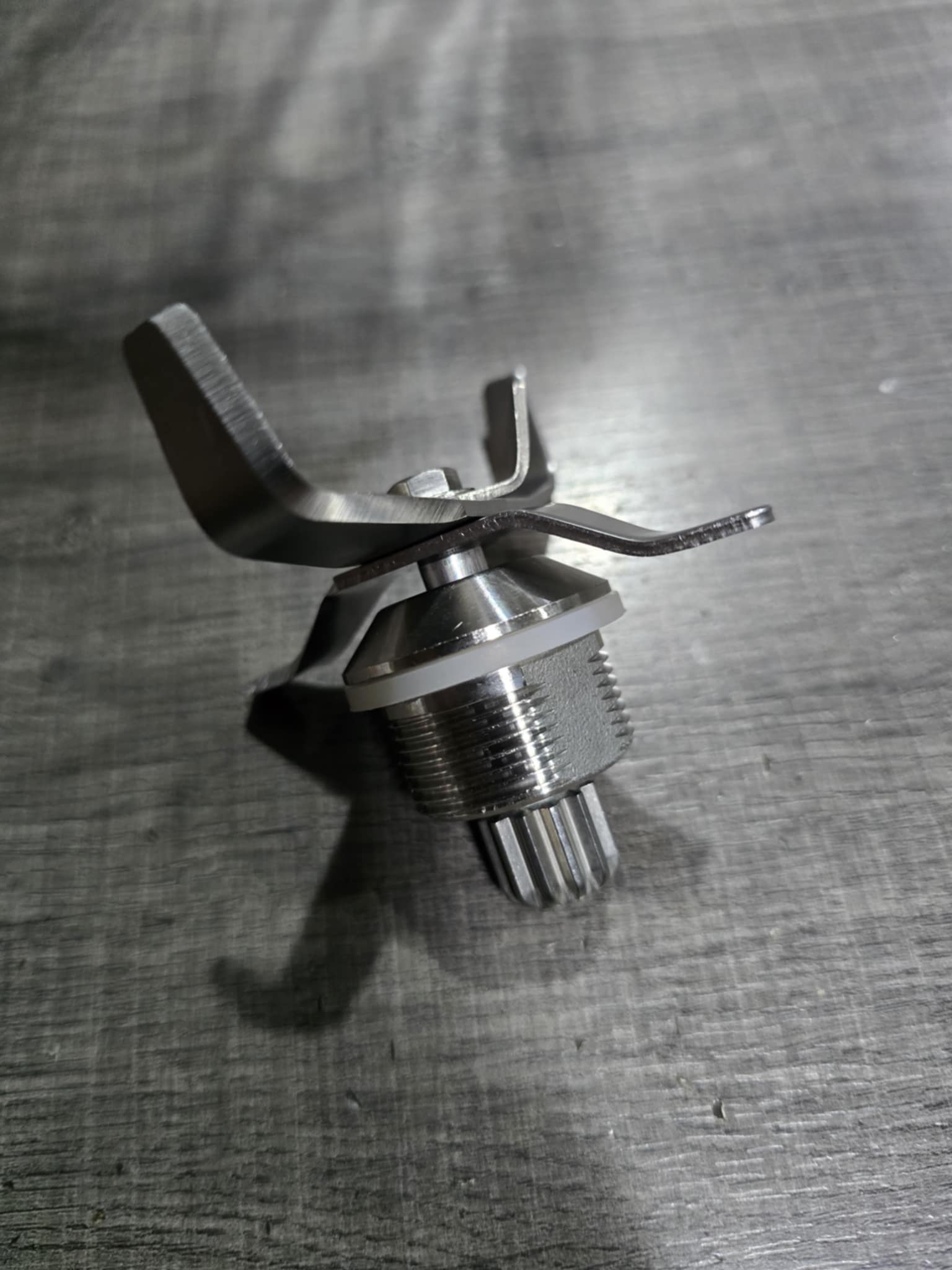 ชุดใบมีดใต้เฟือง12แฉก MODEL:699