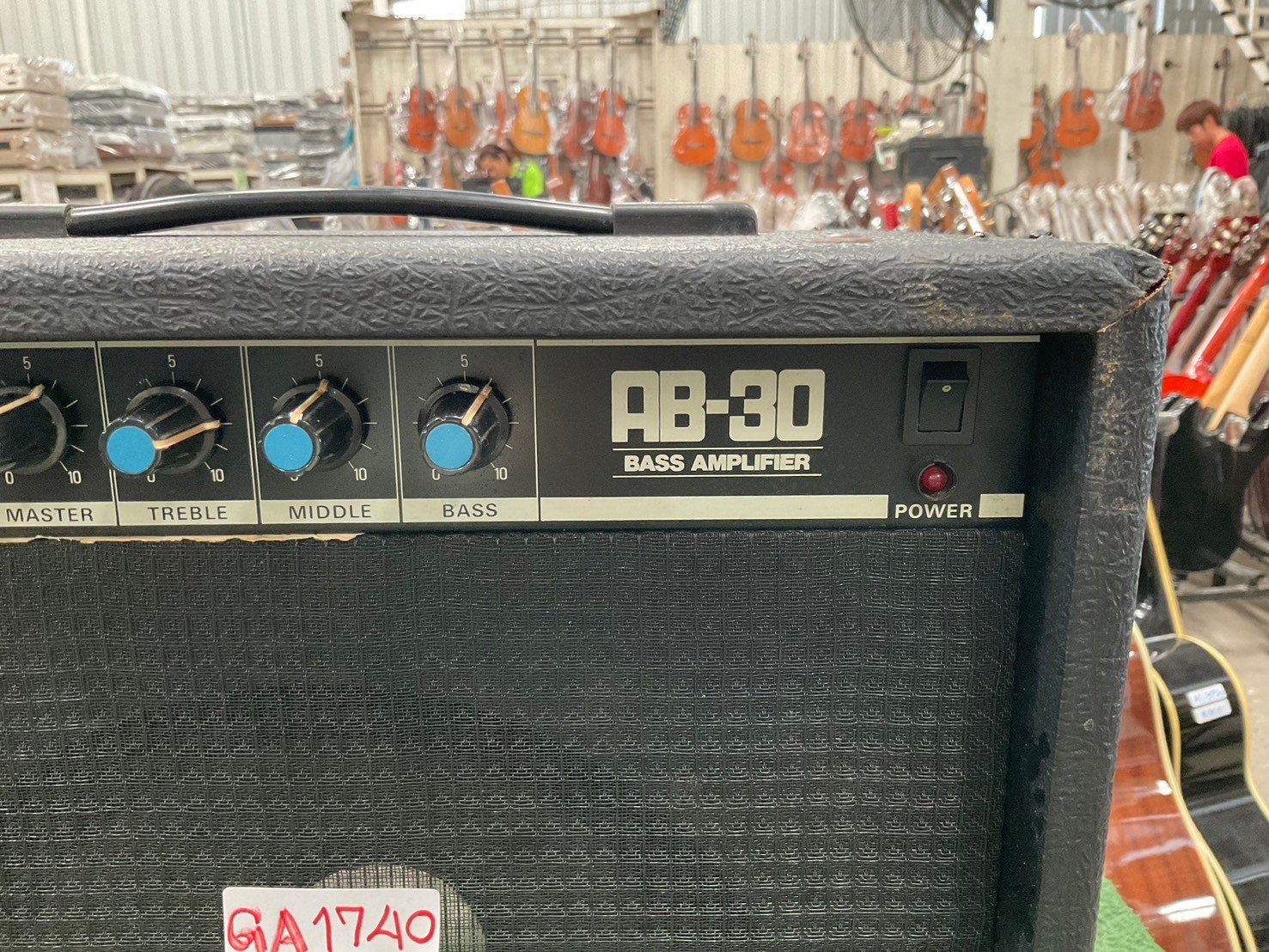 แอมป์เบส ARIA : AB-30