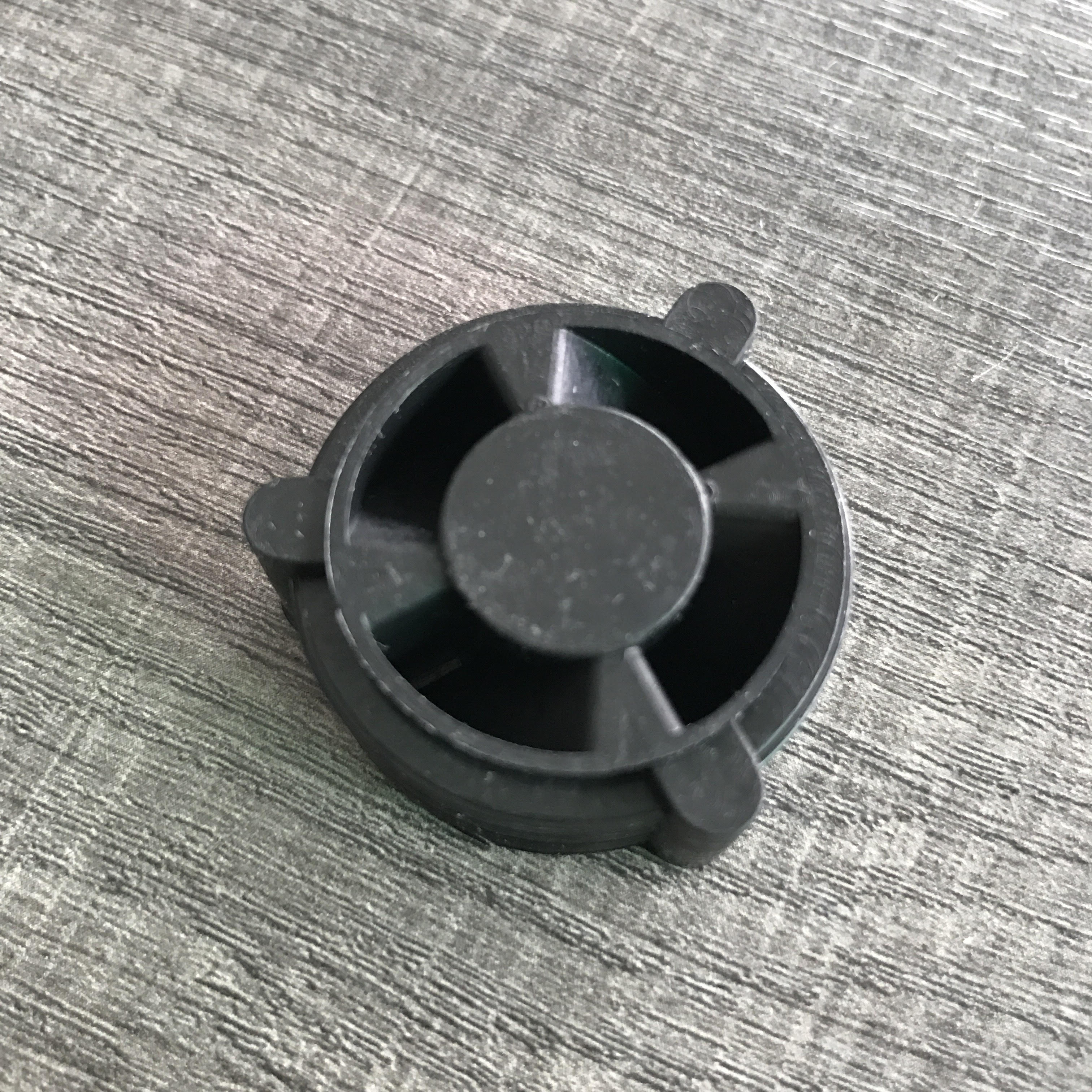 ยางในเฟืองเหล็กหัวแคบ CLEO รหัส 01