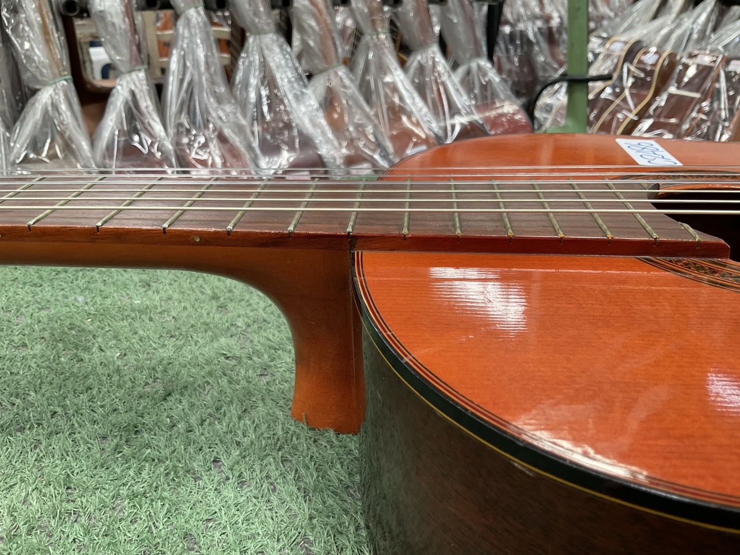 กีต้าร์คลาสสิค YAMAHA : G-70D