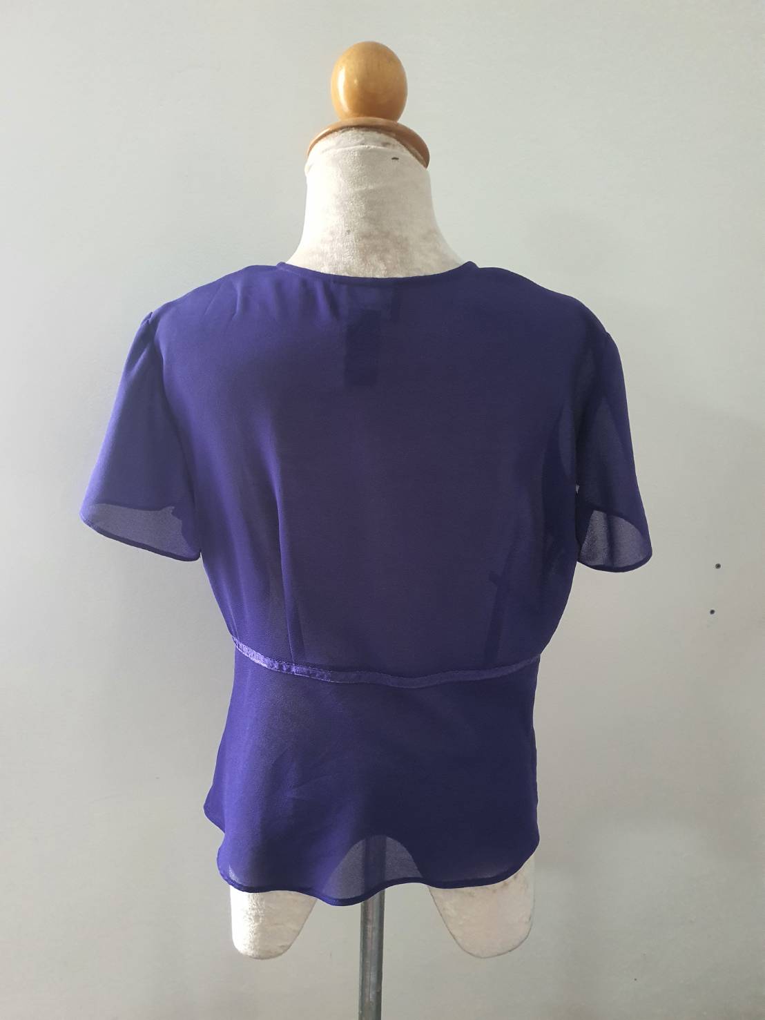 FF06106 เสื้อคลุมชีฟอง สีม่วงเข้ม มือสอง อก free-38 นิ้ว