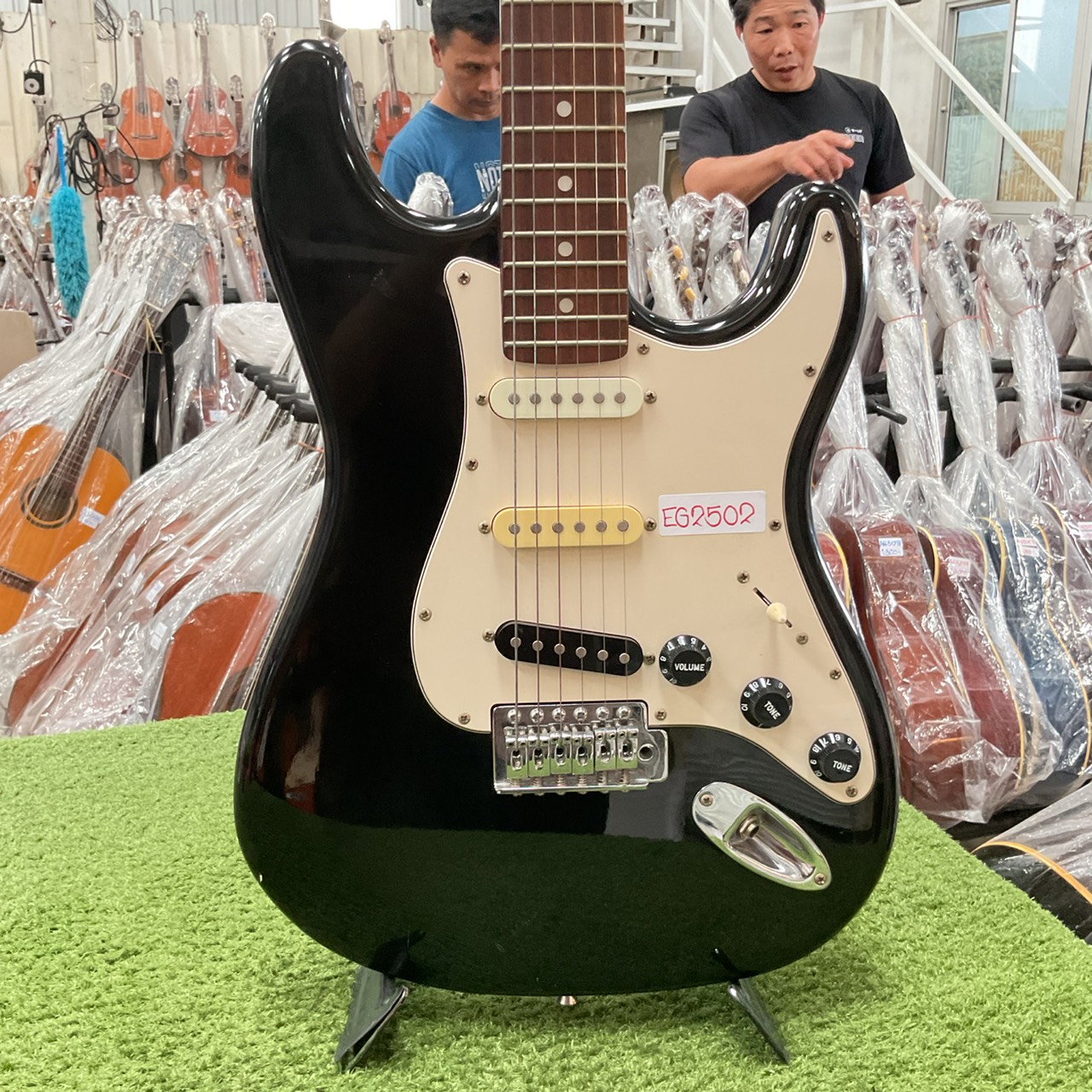 กีต้าร์ไฟฟ้า SELDER