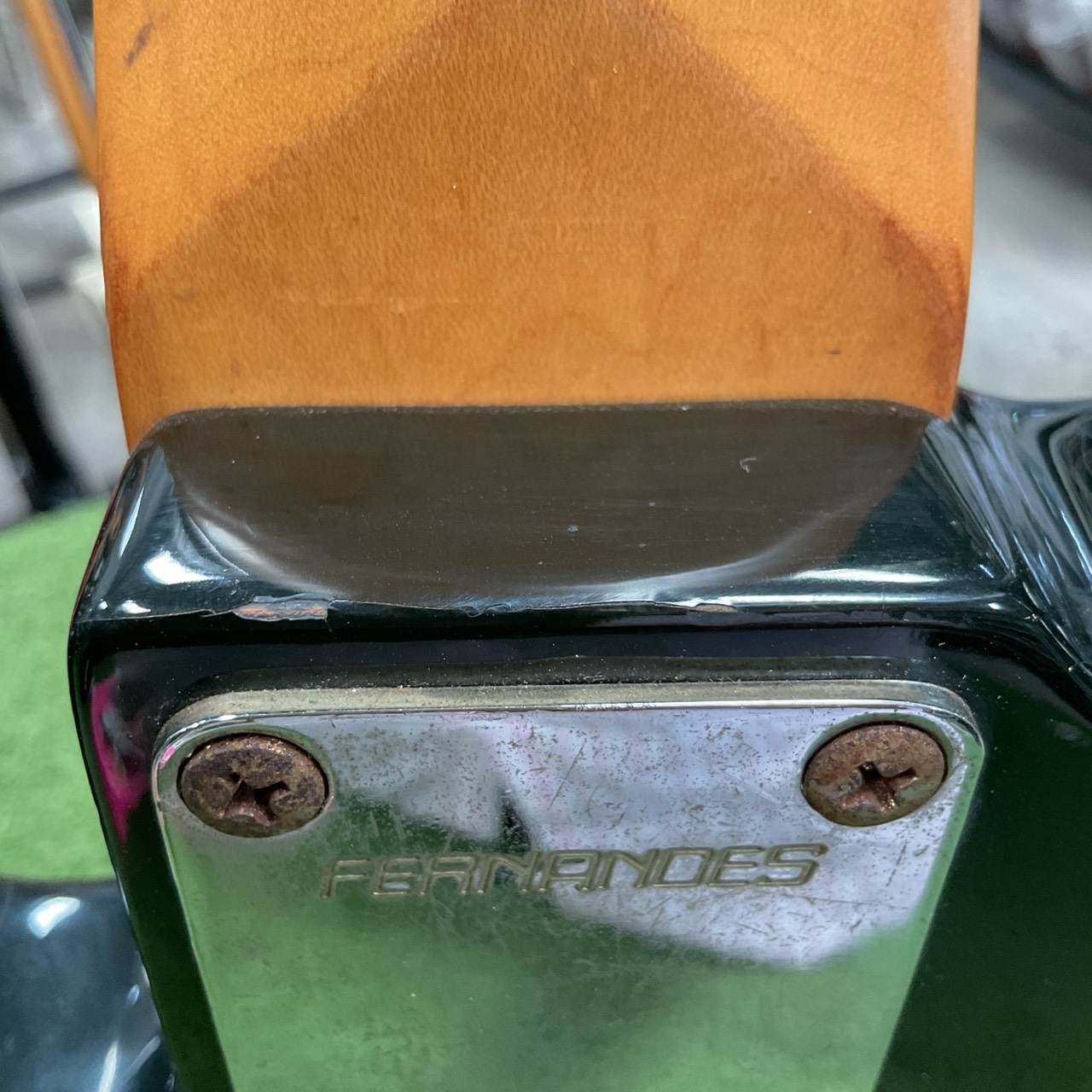 กีต้าร์เบส FERNANDES : LIMITED EDITION