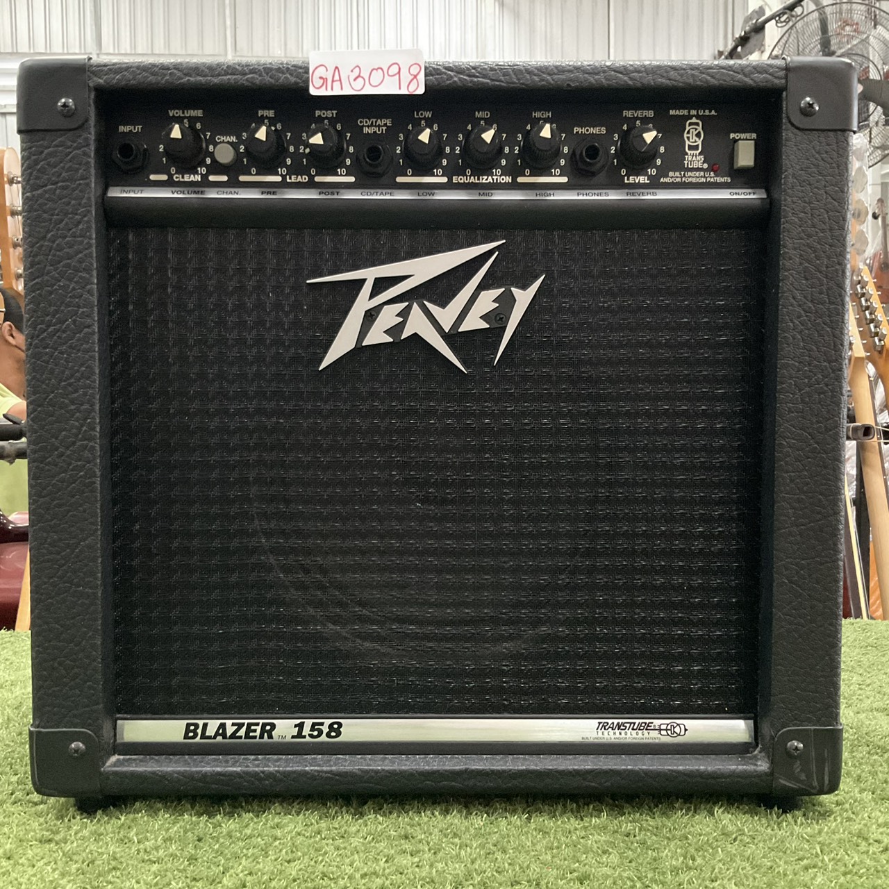 แอมป์กีต้าร์ PEAVEY : BLAZER 158