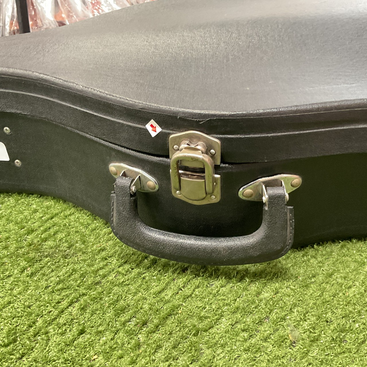 กล่องเคสกีต้าร์คลาสสิค