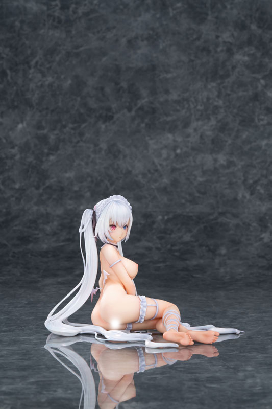 White Haired Luna-chan Illustrated by Kasu Komeshiro 1/6 Complete Figure(Pre-order)