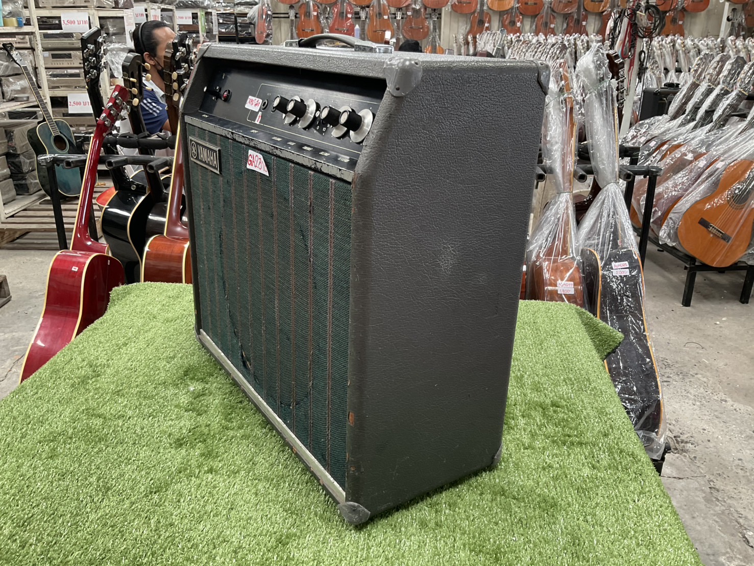 แอมป์กีต้าร์ YAMAHA : YTA-15