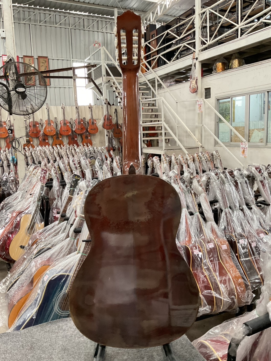 กีต้าร์คลาสสิค YAMAHA : C-325