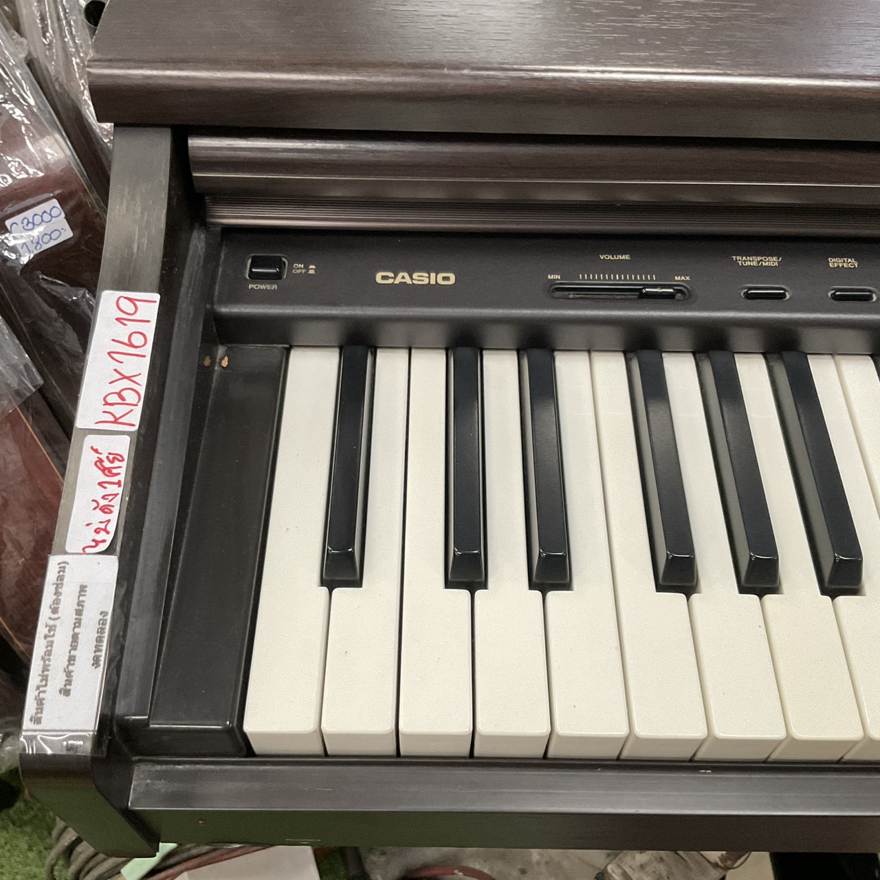 เปียโน CASIO : CDP-7000 สินค้าไม่พร้อมใช้งาน (ต้องซ่อม)