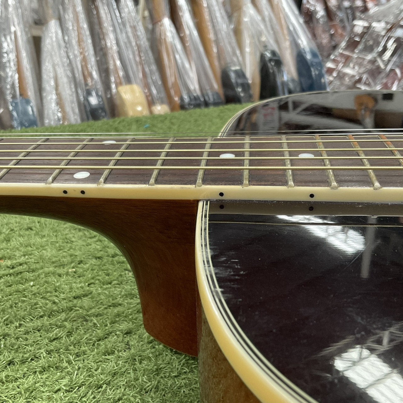 กีต้าร์โปร่ง Sepia Crue : F-170-TS