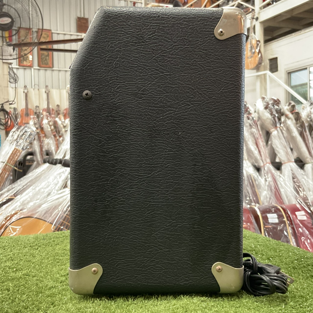 แอมป์กีต้าร์ Fender : ST-15CE