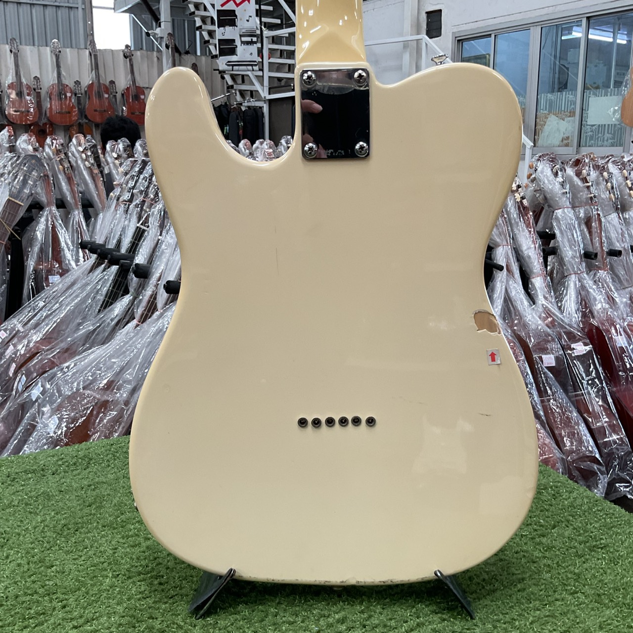 กีต้าร์ไฟฟ้า Triumph