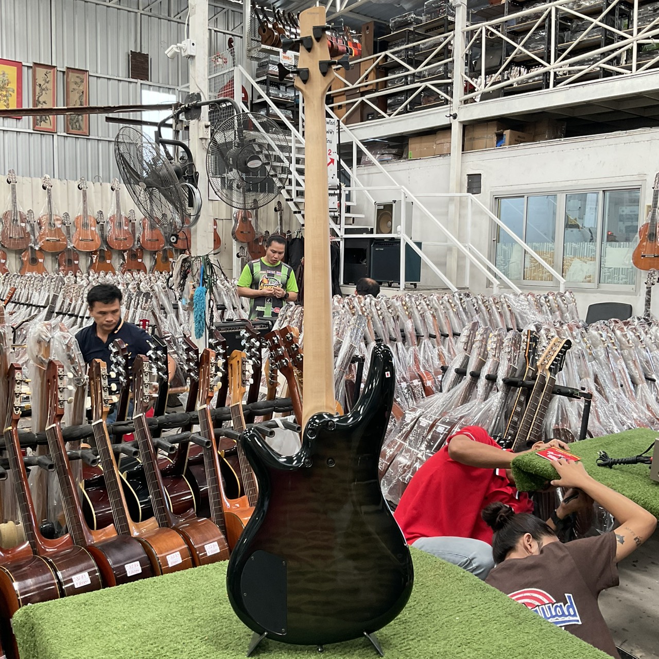 กีต้าร์เบส SDGR BY IBANEZ