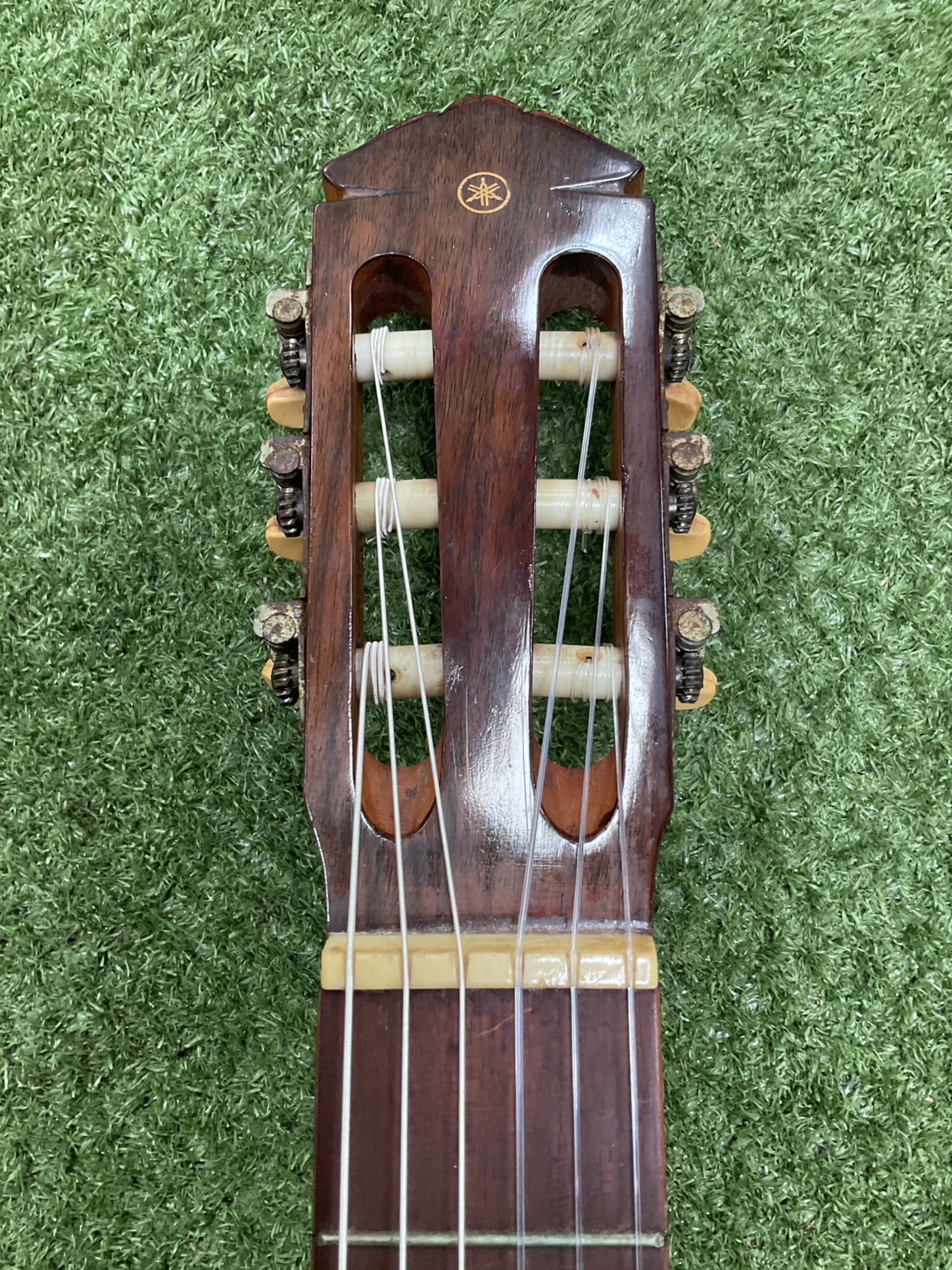 กีต้าร์คลาสสิค YAMAHA : G-70D
