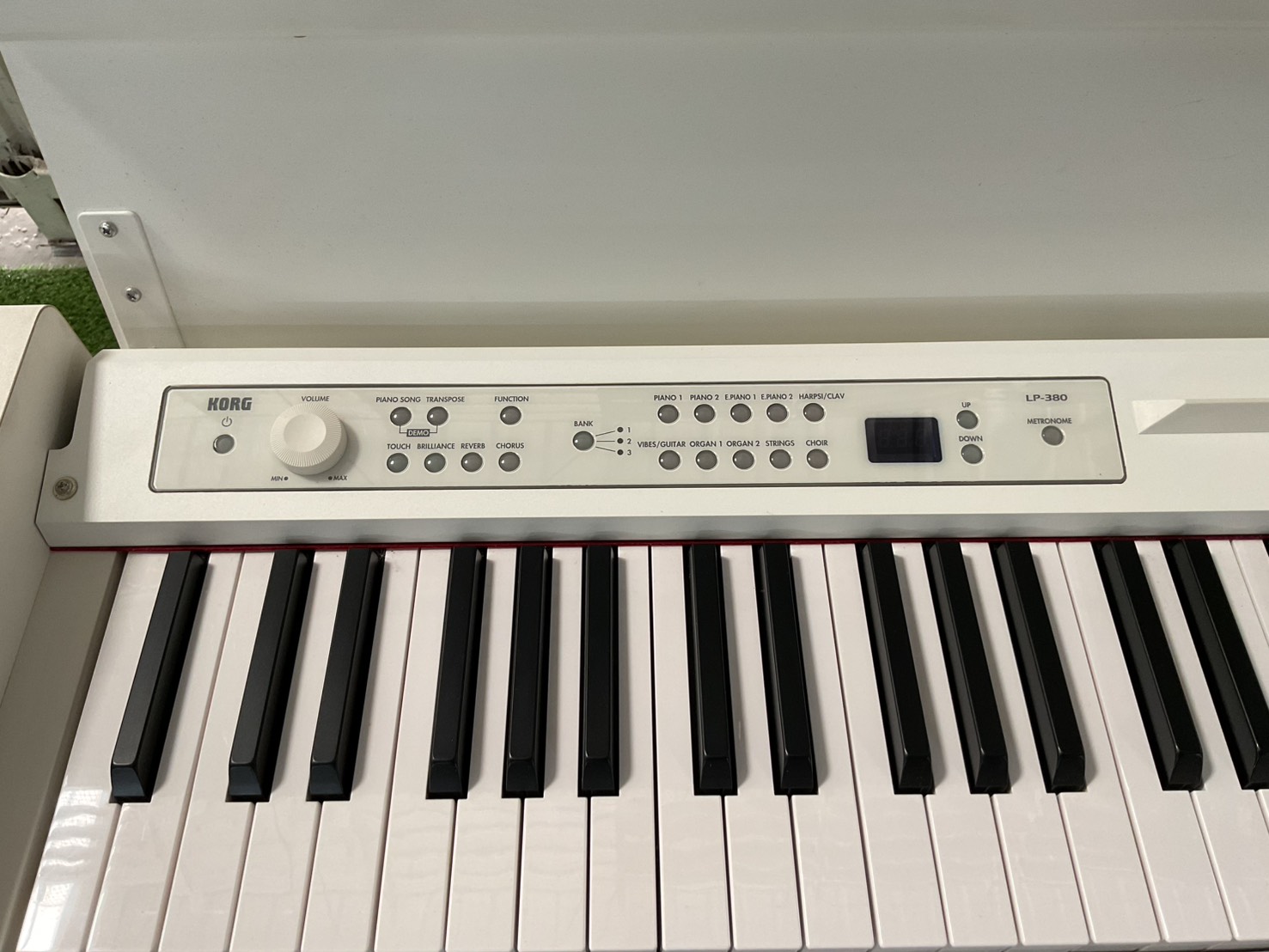 เปียโน KORG : LP-380