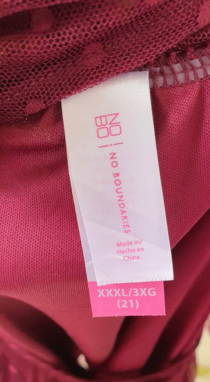FF03077 เสิื้อผ้ามือสอง ตาข่าย สีแดงเข้ม แบรนด์ NO BOUNDARIES อก free-45 นิ้ว
