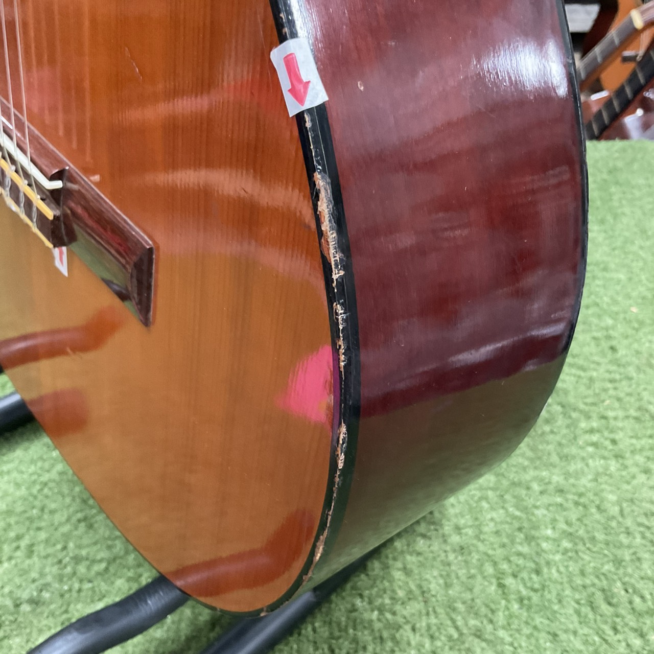 กีต้าร์คลาสสิค ISUMI : No.100