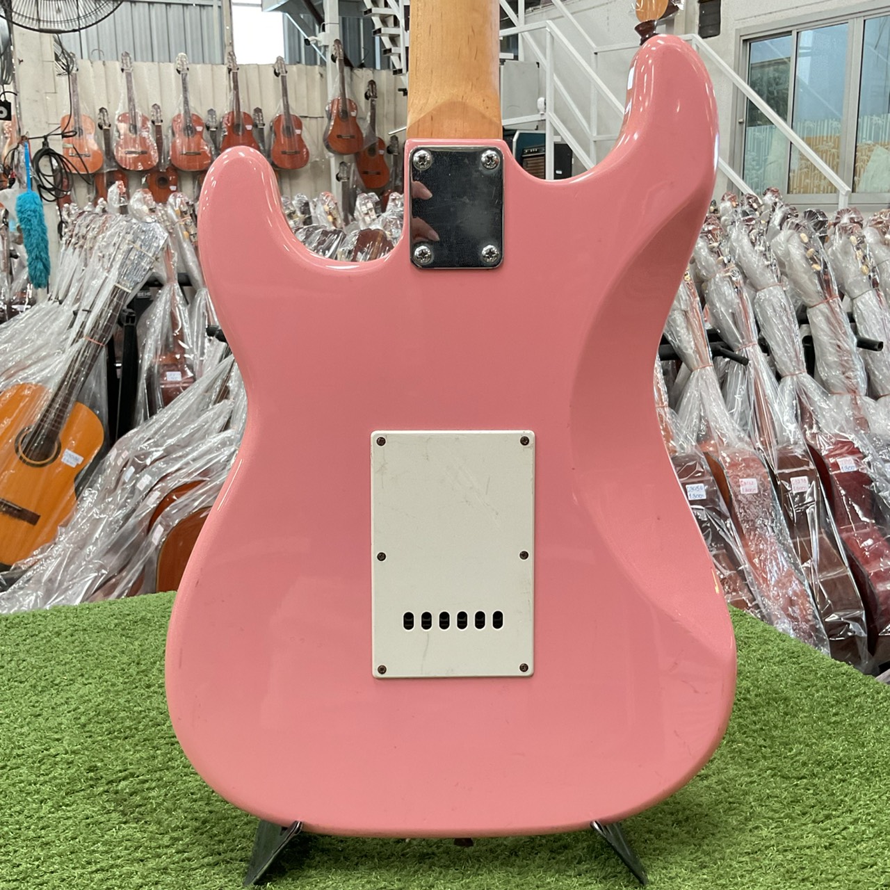 กีต้าร์ไฟฟ้า SELDER